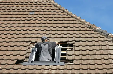 Pose de velux - Moyeuvre-Grande